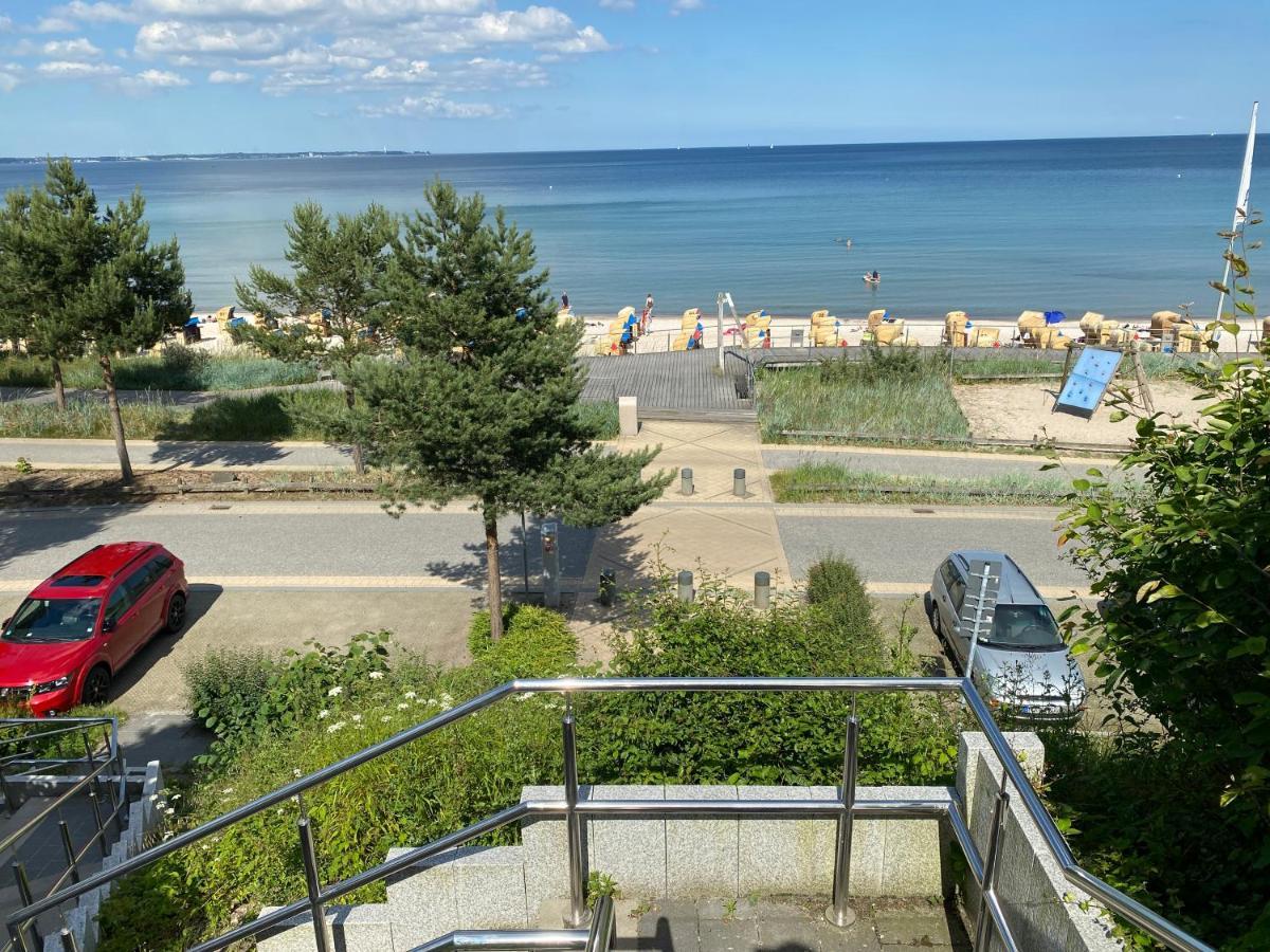 Moderne 3-Zi-Wohnung Mit Meerblick Direkt Am Strand Scharbeutz Εξωτερικό φωτογραφία