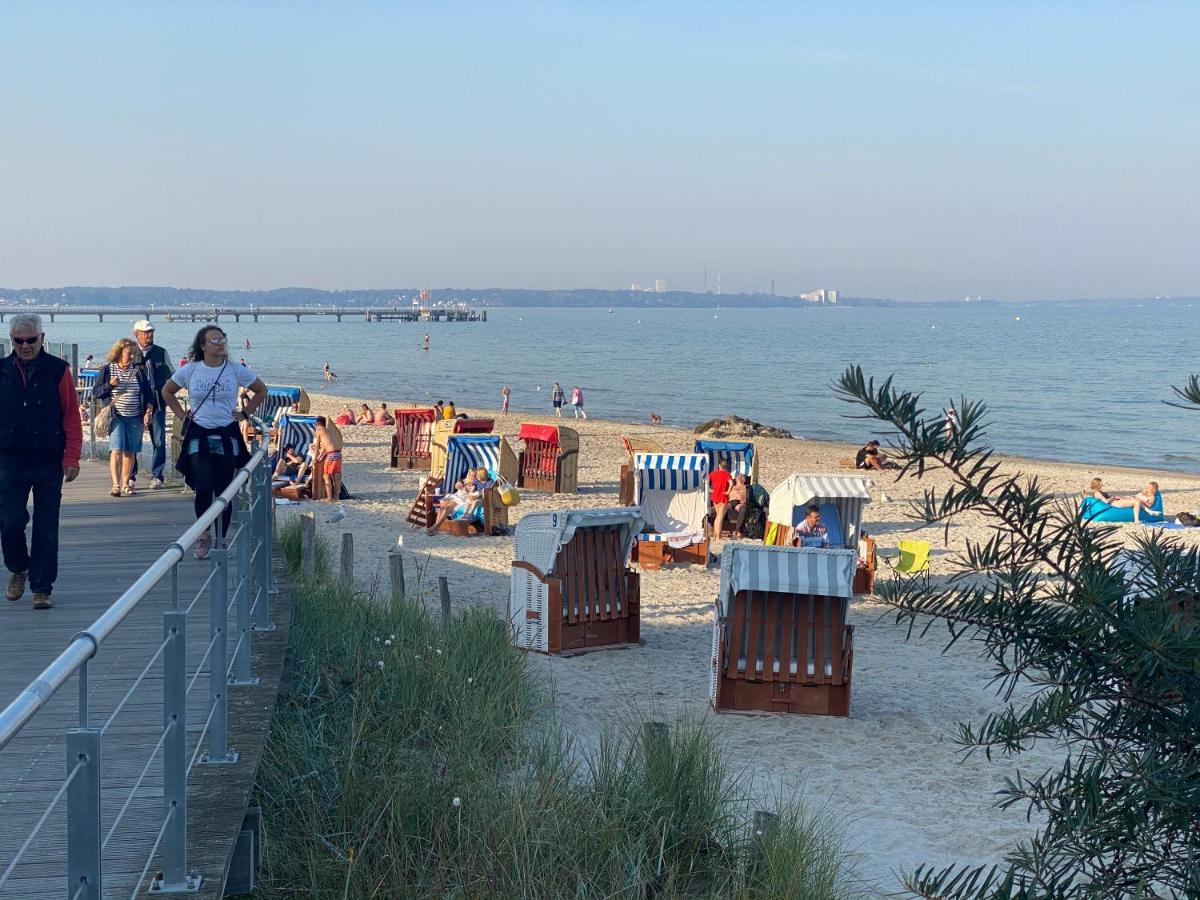 Moderne 3-Zi-Wohnung Mit Meerblick Direkt Am Strand Scharbeutz Εξωτερικό φωτογραφία